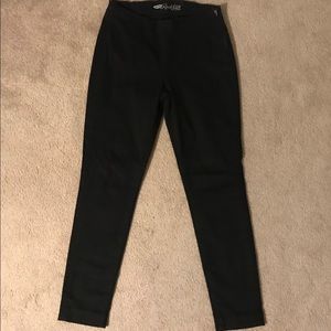 Old Navy Skinny jeans